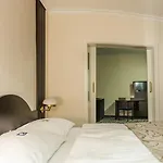 Hotel Esprit 4*